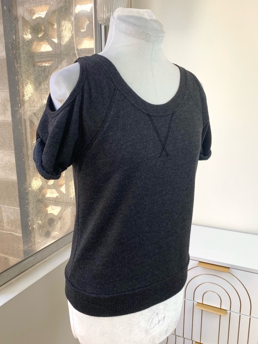 Alternative Apparel Cold Shoulder French Terry Sweatshirt Top Charcoal Gray, M - Picture 3 of 9